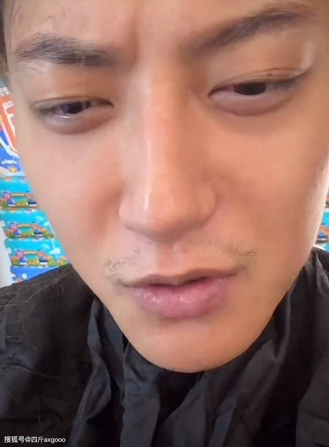 黄子韬兰博基尼违停被罚,工作室致歉