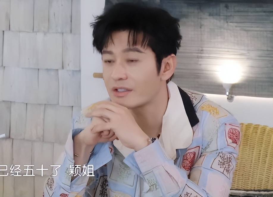 黄晓明被瞿颖戳破人设:从端到崩的连锁反应