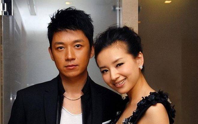 内娱再现窗帘门:周也重蹈董洁覆辙