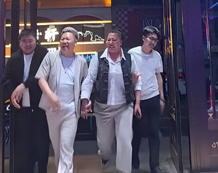 东北雨姐翻车记：假人设卖假货终被封号罚款