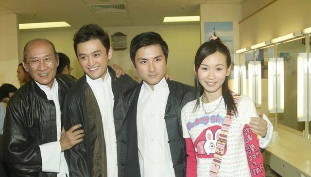 香港女星杨思琦洗冤 单亲妈妈熬夜直播