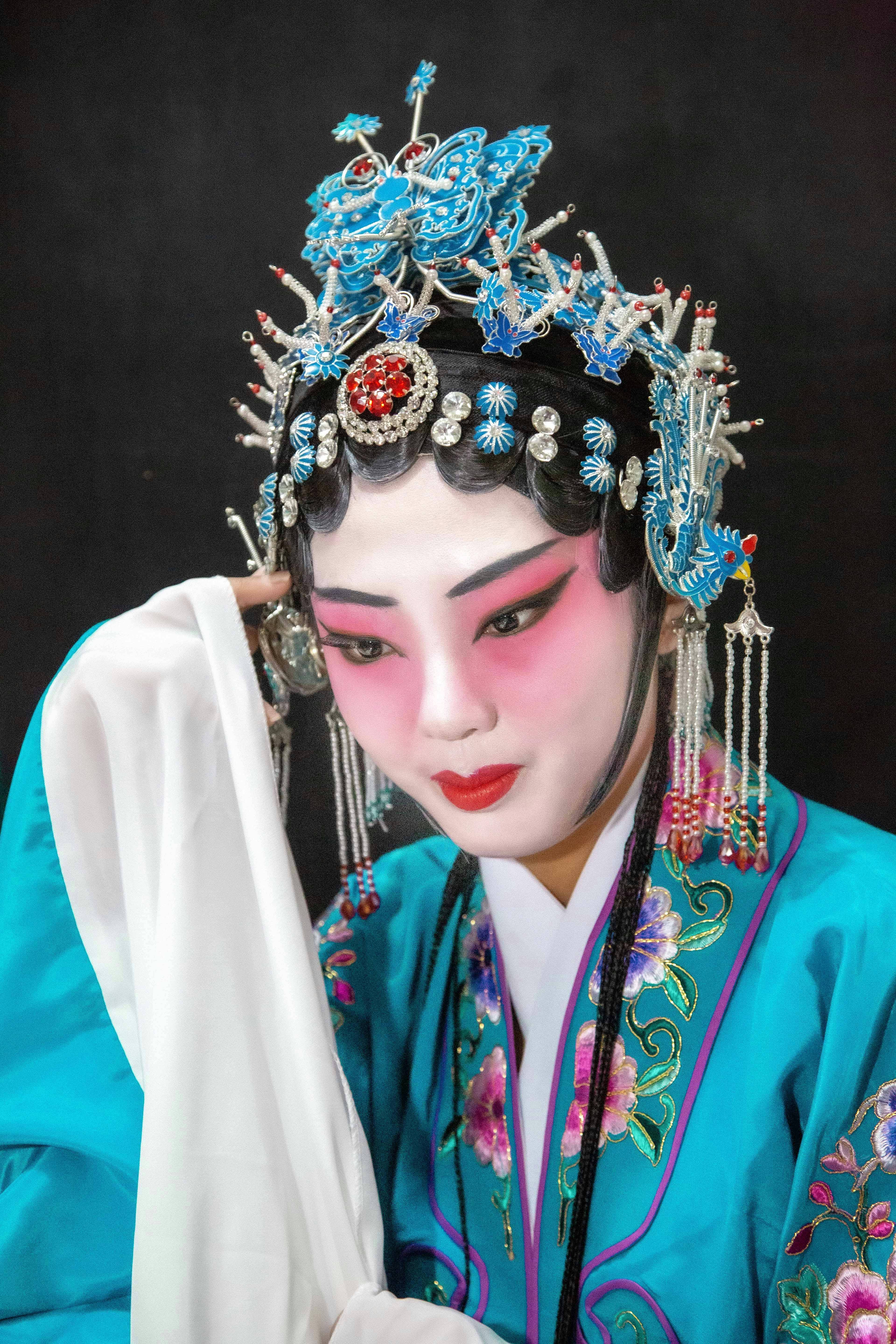 张颂文：从家暴传闻到影帝的励志逆袭