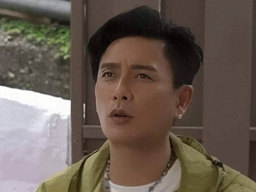 黄宗泽自曝不婚因父母离婚 死前花光积蓄