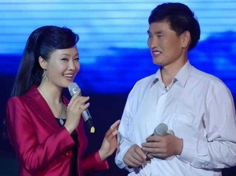 于文华13年传闻:与朱之文关系及无子话题