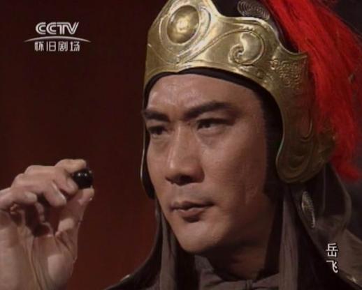 古龙拼酒死,三次婚内出轨,大陆娶娇妻再偷吃嫩模