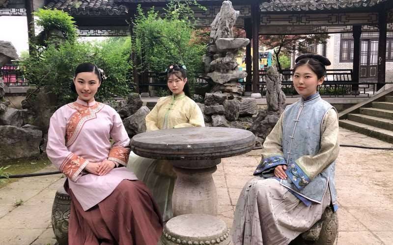AI冲击横店群演:美女泛滥懒汉遍地何去何从?