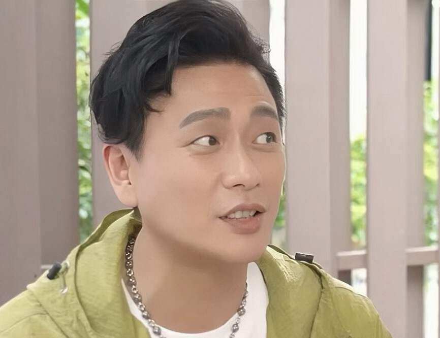 黄宗泽自曝不婚因父母离婚 死前花光积蓄